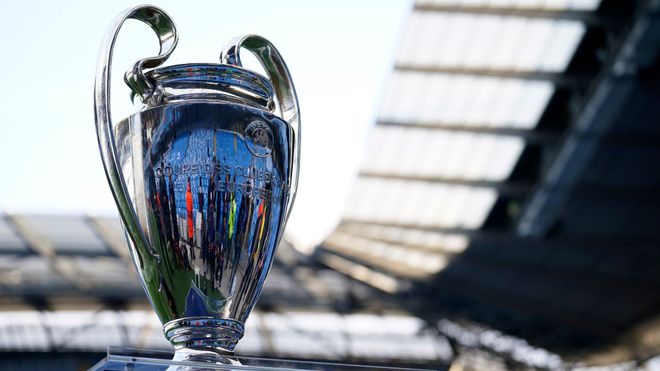 卡马文加正 卡马文加正