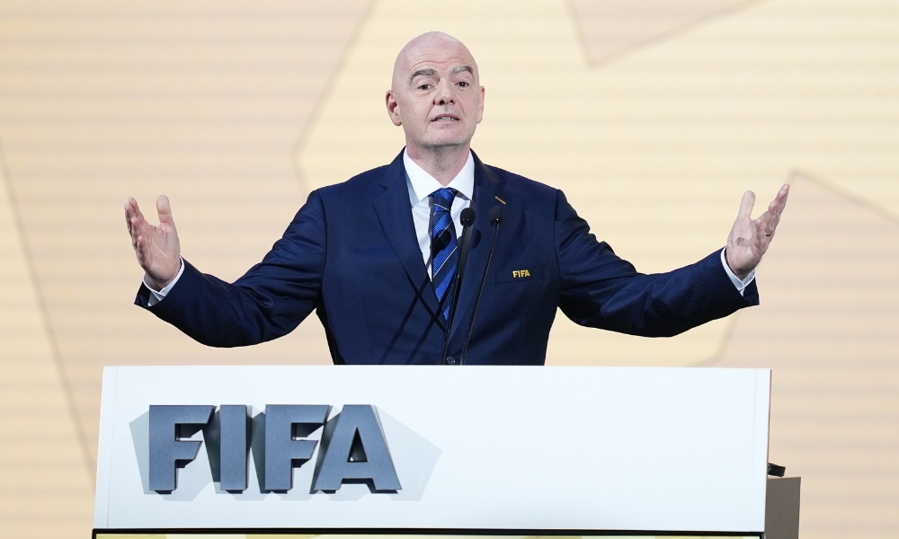 其他球员必 其他球员必